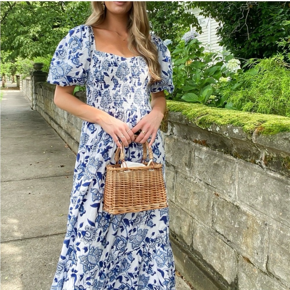 Anna Cate Mae Midi Blue size medium